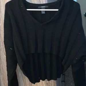 Forever 21 long sleeve black crop top.